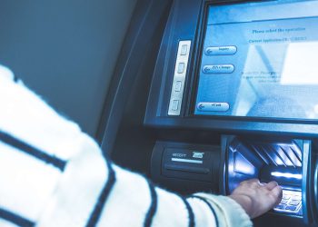 The Future of Banking: How Fintech is Reshaping Traditional Financial Services